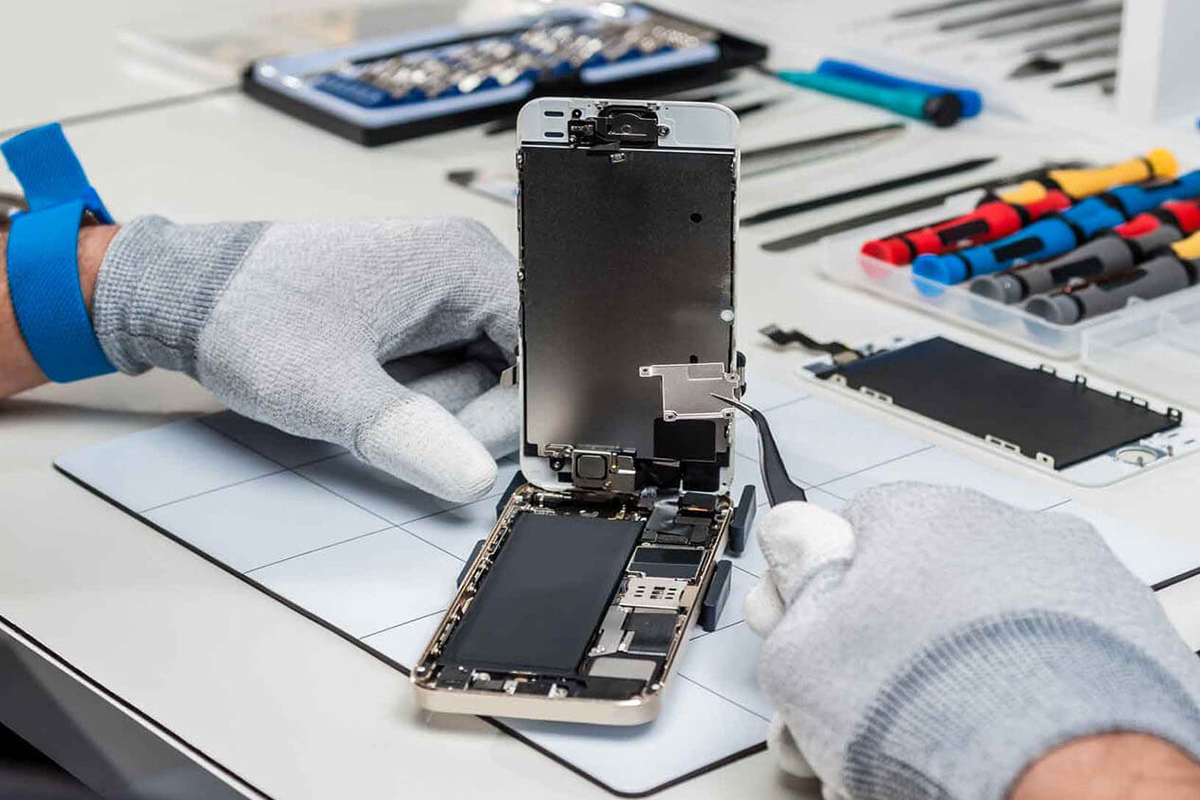 Celphone Repair Services